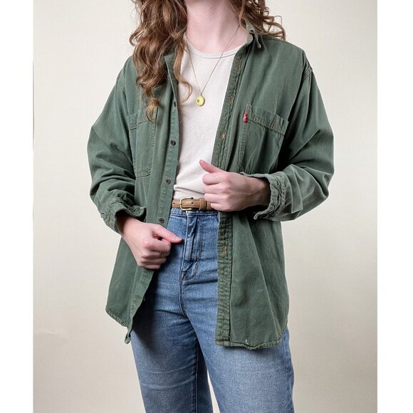 Vintage Levi's Painters Oversized Button Down Up Shirt Light Shacket Relaxed Fit - Picture 3 of 9